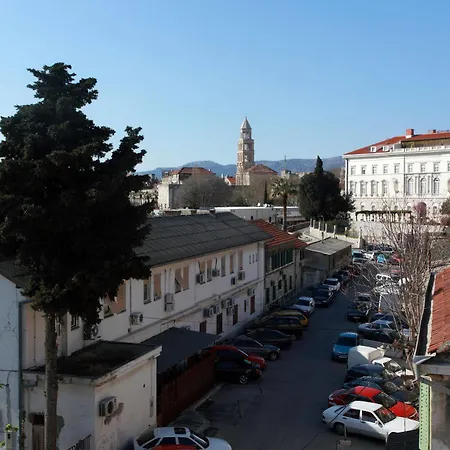 Simoni Apartment